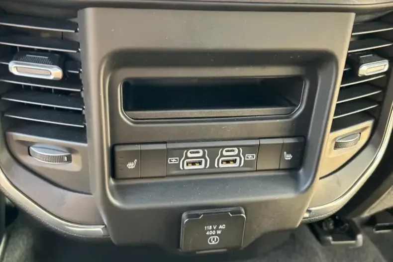 Dodge RAM din 2025 cu 4.500 km - oferta DOD108613 - foto 12