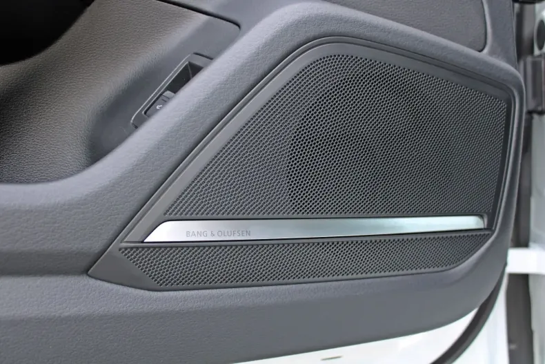 Audi RS7 din 2023 cu 30.590 km - oferta AUD108619 - foto 8