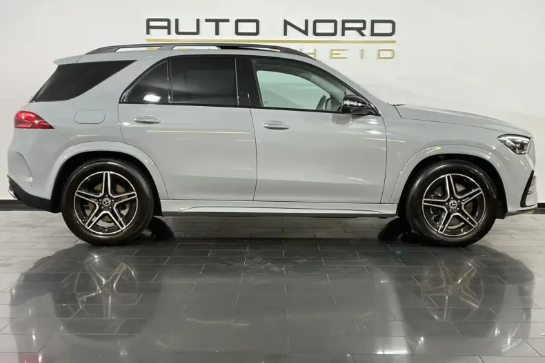 Mercedes-Benz GLE 300 din 2025 cu 8.600 km - oferta MER108651 - foto 4