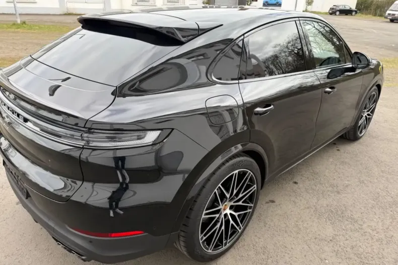 Porsche Cayenne din 2024 cu 8.300 km - oferta POR108652 - foto 4