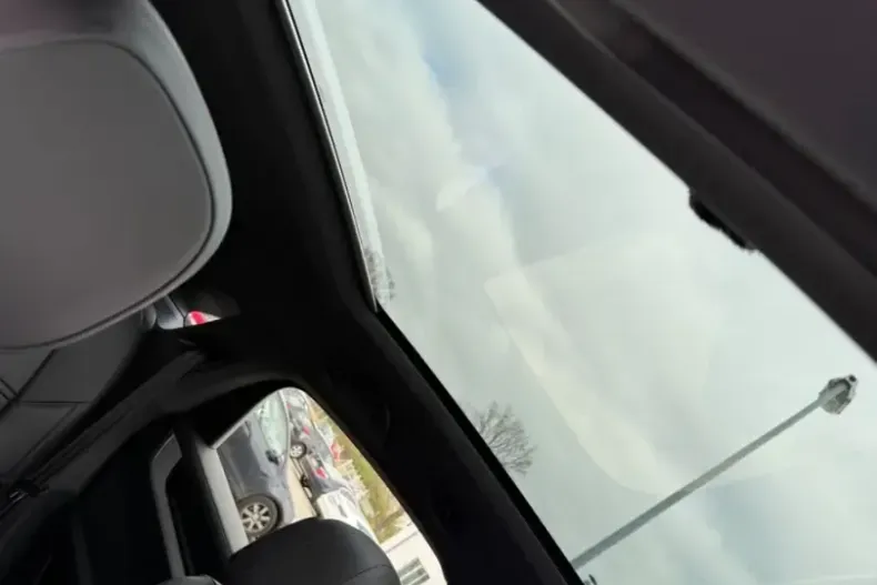 Porsche Cayenne din 2024 cu 8.300 km - oferta POR108652 - foto 11