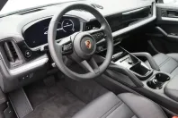 Porsche Cayenne din 2024 cu 24.707 km - oferta POR108654 - foto 3