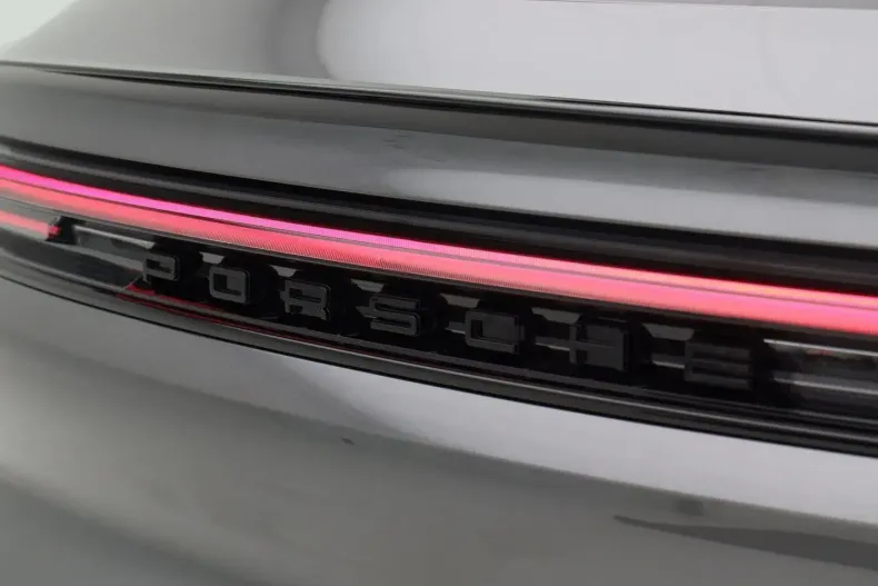 Porsche Cayenne din 2024 cu 24.707 km - oferta POR108654 - foto 14