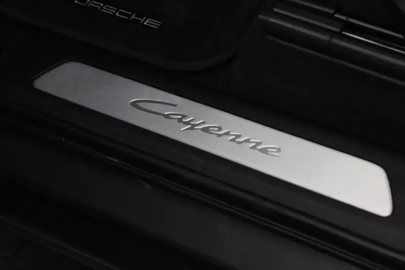 Porsche Cayenne din 2024 cu 24.707 km - oferta POR108654 - foto 25