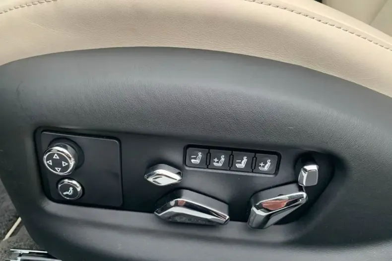 Bentley Flying Spur din 2024 cu 3.090 km - oferta BEN108655 - foto 25