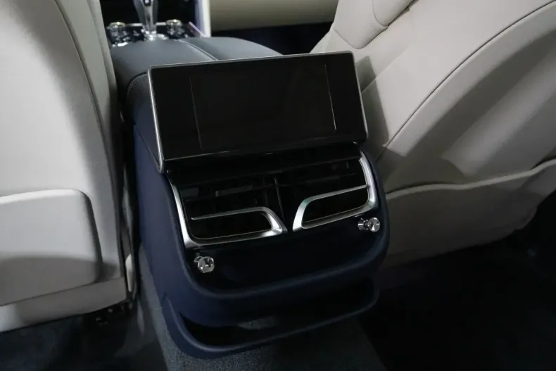 Bentley Flying Spur din 2024 cu 2.190 km - oferta BEN108656 - foto 28