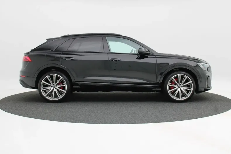 Audi Q8 din 2024 cu 18.914 km - oferta AUD108660 - foto 6
