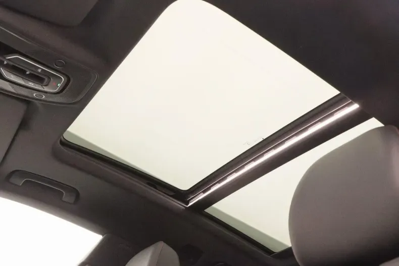 Audi Q8 din 2024 cu 18.914 km - oferta AUD108660 - foto 26