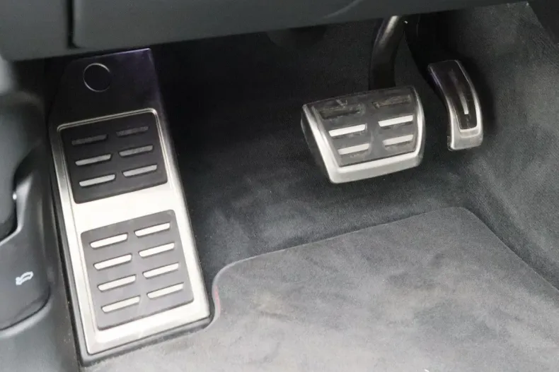 Audi Q8 din 2024 cu 18.914 km - oferta AUD108660 - foto 28