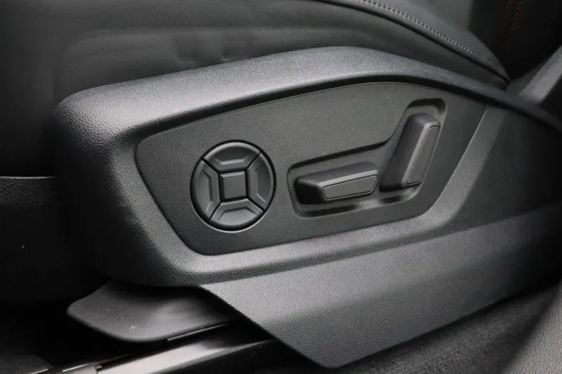 Audi Q8 din 2024 cu 18.914 km - oferta AUD108660 - foto 29