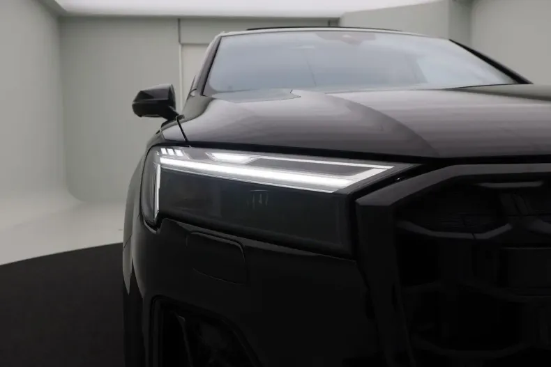 Audi Q7 din 2024 cu 20.293 km - oferta AUD108661 - foto 9