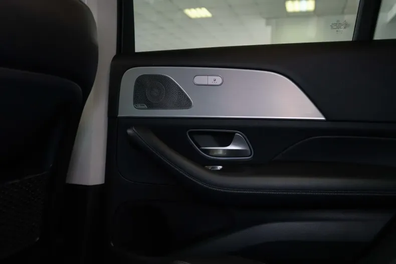 Mercedes-Benz GLE 300 din 2020 cu 81.867 km - oferta MER108673 - foto 28