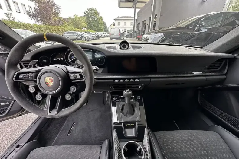 Porsche 992 din 2025 cu 50 km - oferta POR108674 - foto 35