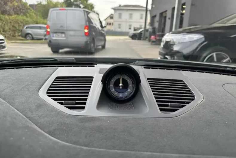 Porsche 992 din 2025 cu 50 km - oferta POR108674 - foto 39