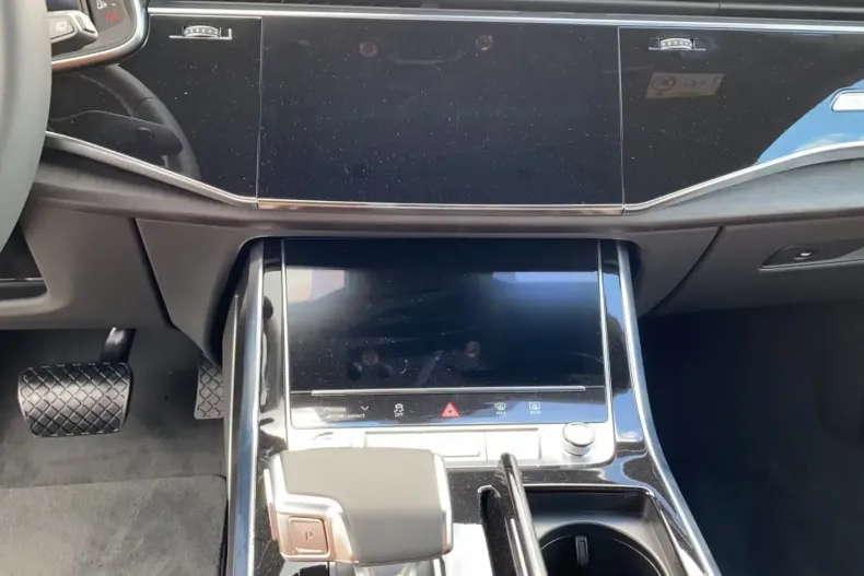 Audi Q8 din 2025 cu 15.778 km - oferta AUD108675 - foto 13