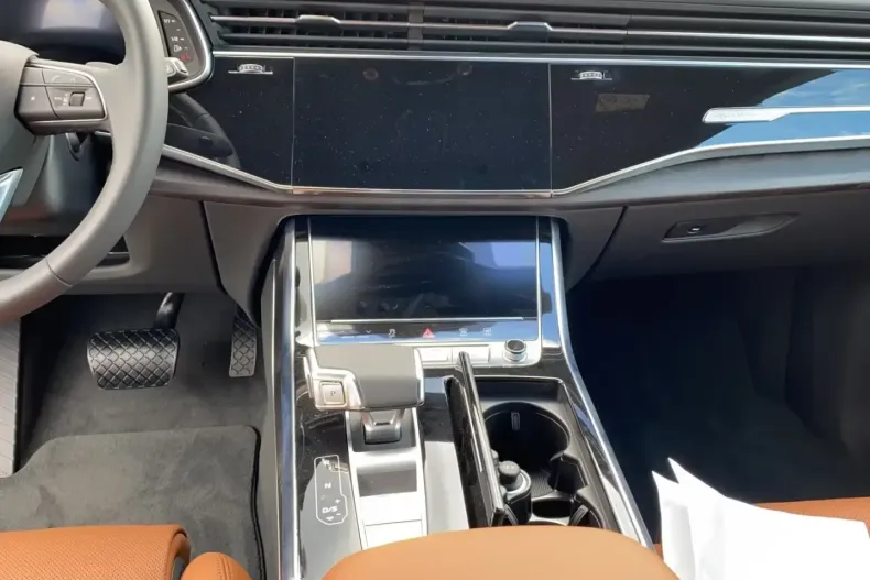 Audi Q8 din 2025 cu 15.778 km - oferta AUD108675 - foto 14