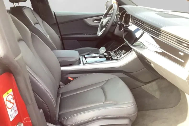 Audi Q8 din 2024 cu 33.207 km - oferta AUD108686 - foto 8