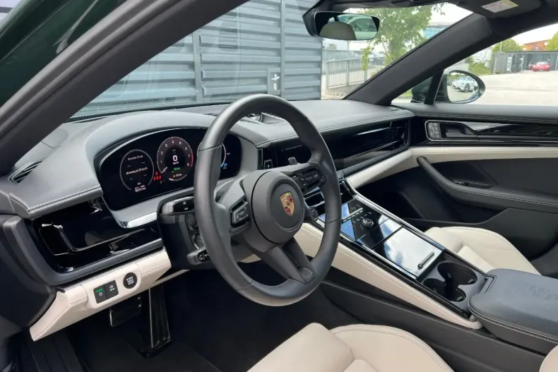 Porsche Panamera din 2024 cu 18.600 km - oferta POR108692 - foto 10