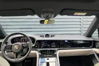 Porsche Panamera din 2024 cu 18.600 km - oferta POR108692 - foto 12