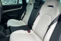 Porsche Panamera din 2024 cu 18.600 km - oferta POR108692 - foto 24