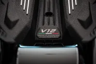 Lamborghini Revuelto din 2024 cu 3.000 km - oferta LAM108697 - foto 13