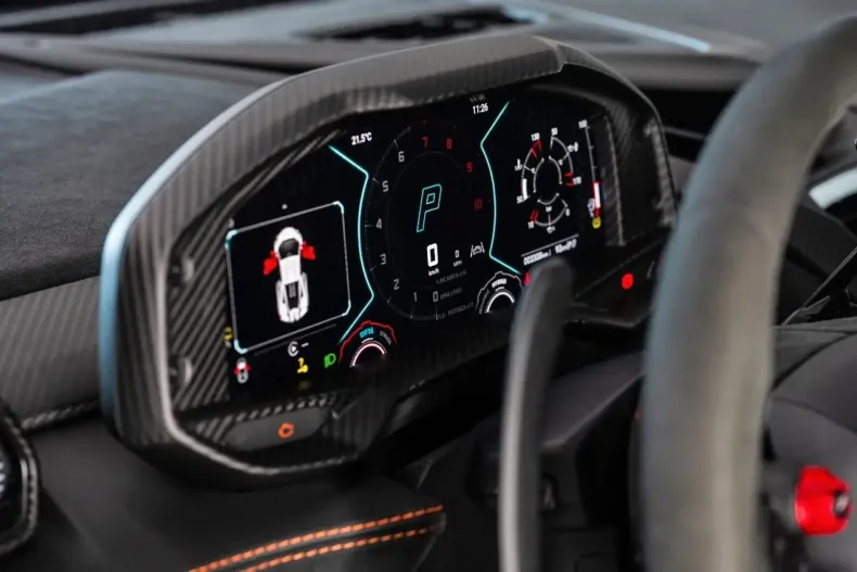 Lamborghini Revuelto din 2024 cu 3.000 km - oferta LAM108697 - foto 20