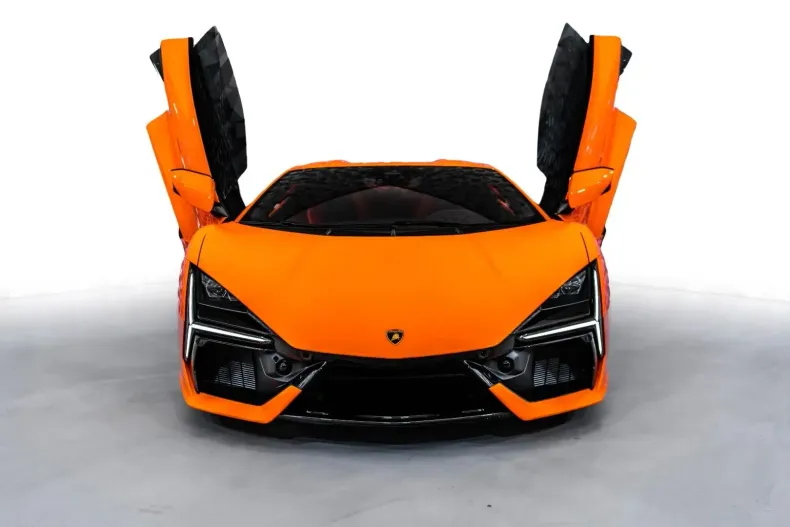 Lamborghini Revuelto din 2024 cu 9.200 km - oferta LAM108699 - foto 2