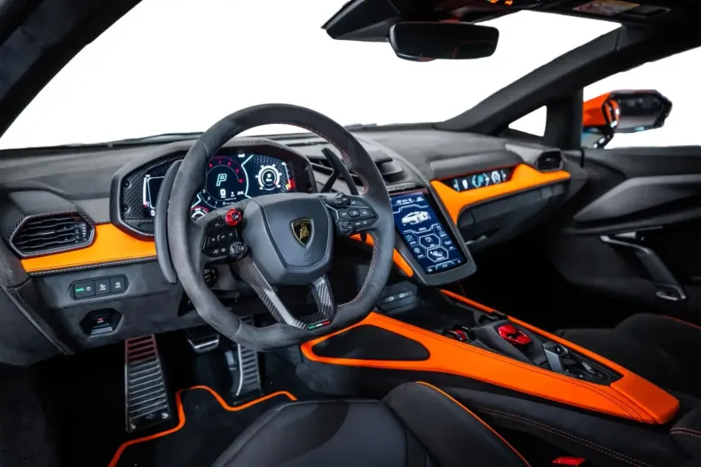 Lamborghini Revuelto din 2024 cu 9.200 km - oferta LAM108699 - foto 9