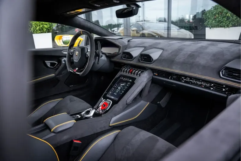 Lamborghini Huracán din 2024 cu 7.210 km - oferta LAM108704 - foto 9