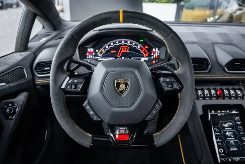 Lamborghini Huracán din 2024 cu 7.210 km - oferta LAM108704 - foto 11