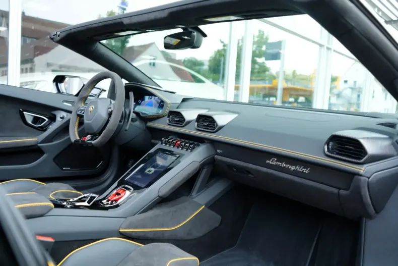 Lamborghini Huracán din 2024 cu 1.900 km - oferta LAM108707 - foto 16