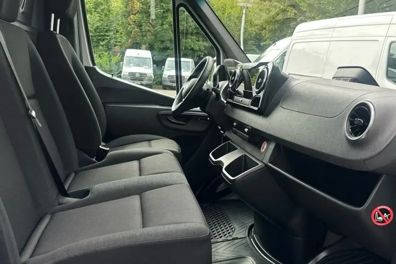 Mercedes-Benz Sprinter din 2024 cu 27.300 km - oferta MER108713 - foto 13