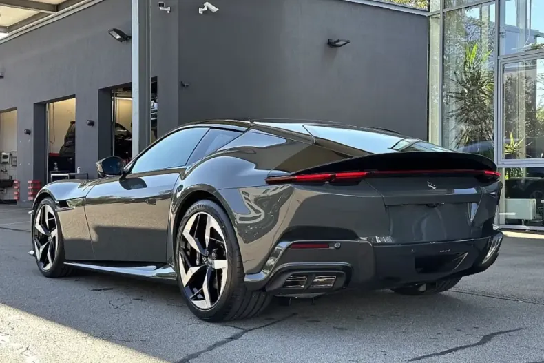 Ferrari 12Cilindri din 2025 cu 100 km - oferta FER108727 - foto 16