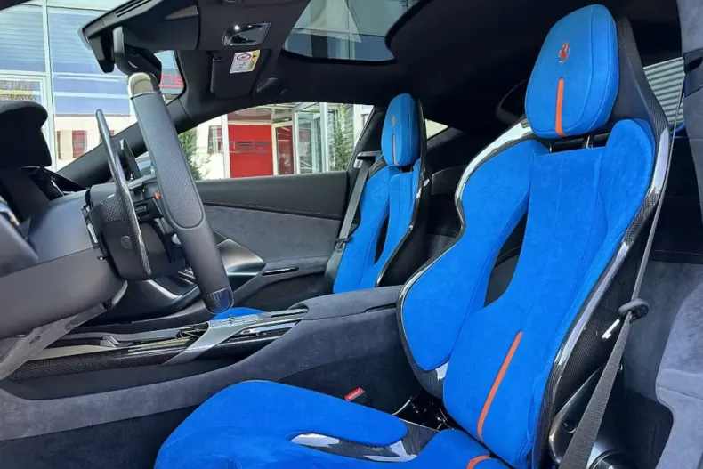 Ferrari 12Cilindri din 2025 cu 100 km - oferta FER108727 - foto 26