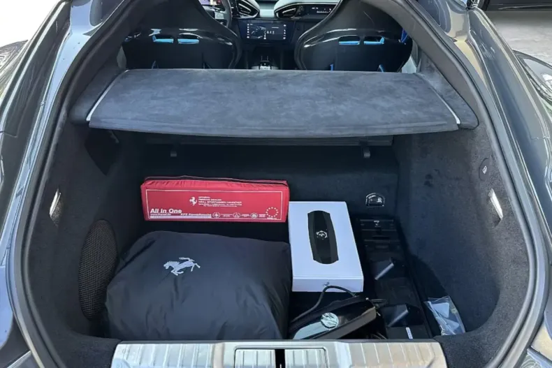 Ferrari 12Cilindri din 2025 cu 100 km - oferta FER108727 - foto 29