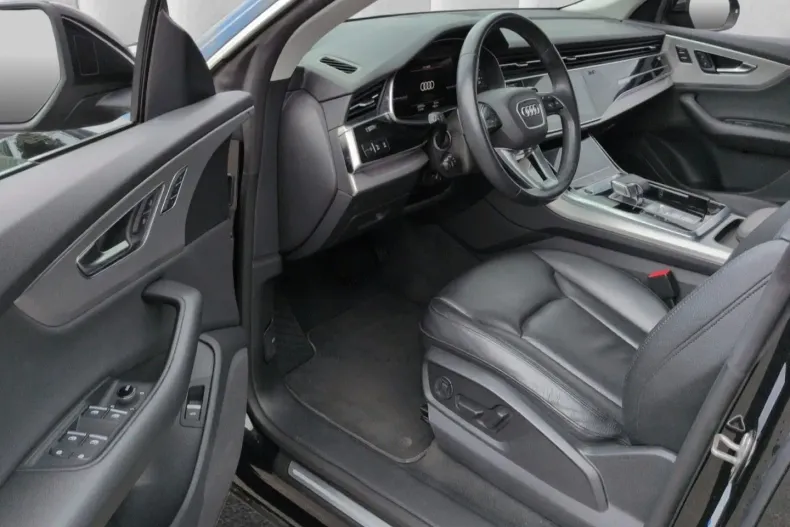 Audi Q8 din 2022 cu 35.248 km - oferta AUD108734 - foto 4