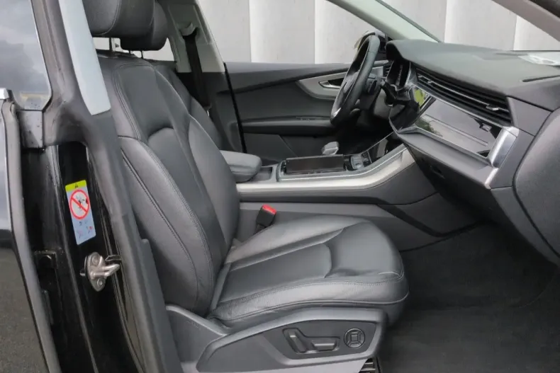 Audi Q8 din 2022 cu 35.248 km - oferta AUD108734 - foto 7