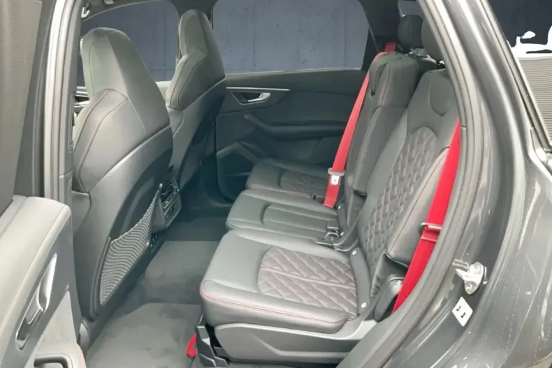 Audi Q7 din 2025 cu 12.900 km - oferta AUD108737 - foto 11