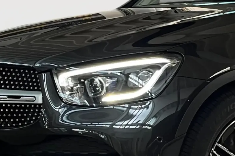 Mercedes-Benz GLC 300 din 2020 cu 62.500 km - oferta MER108738 - foto 5