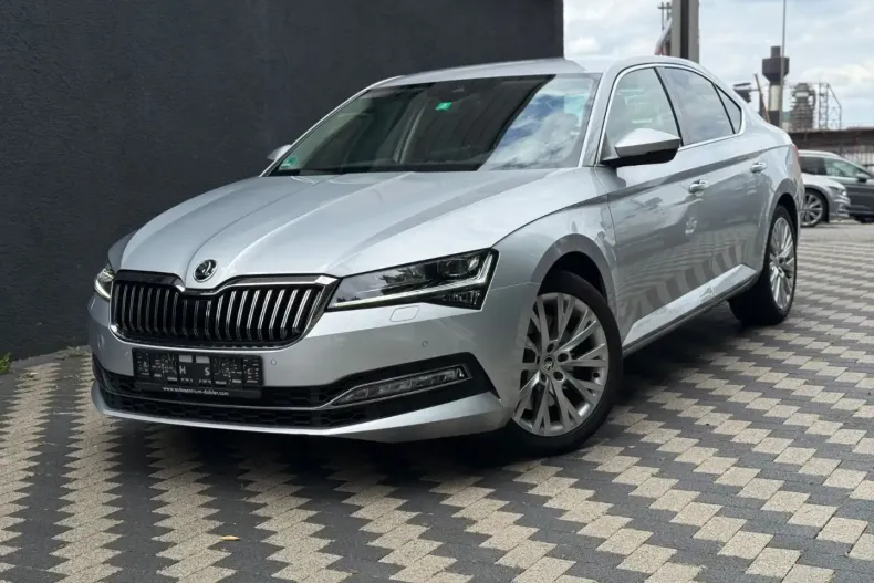 Skoda Superb din 2021 cu 54.300 km - oferta SKO108739 - foto 1