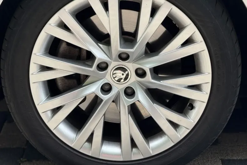 Skoda Superb din 2021 cu 54.300 km - oferta SKO108739 - foto 7