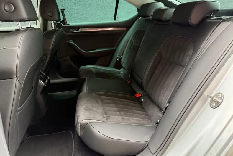 Skoda Superb din 2021 cu 54.300 km - oferta SKO108739 - foto 14