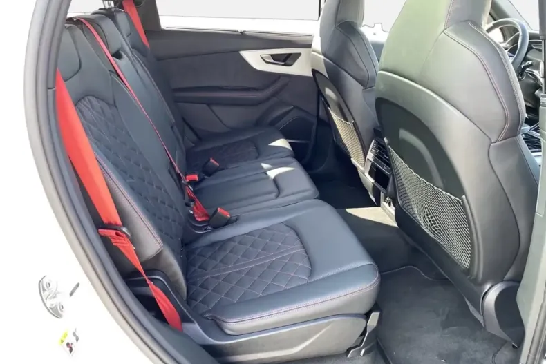 Audi Q7 din 2024 cu 30.000 km - oferta AUD108744 - foto 13