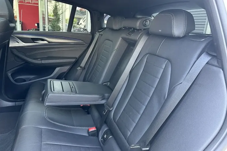 BMW X4 M40 din 2024 cu 7.290 km - oferta BMW108749 - foto 14