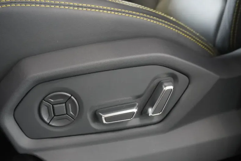 Lamborghini Urus din 2023 cu 52.000 km - oferta LAM108750 - foto 24