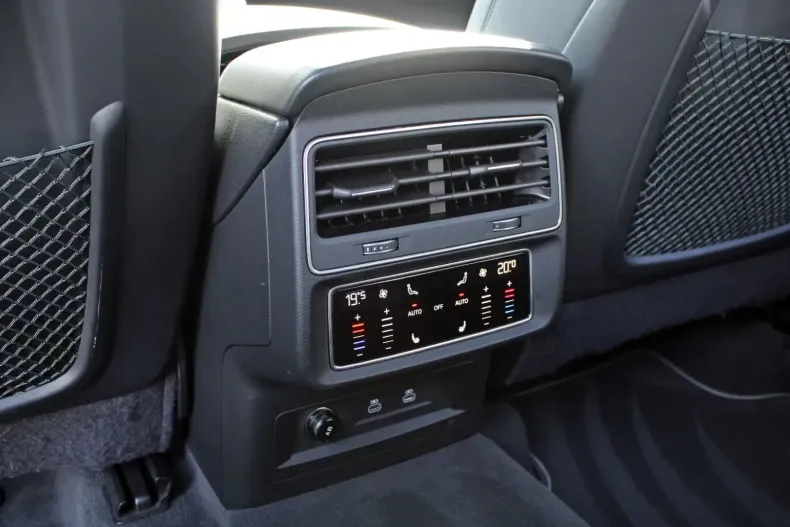 Audi Q7 din 2024 cu 19.729 km - oferta AUD108753 - foto 10