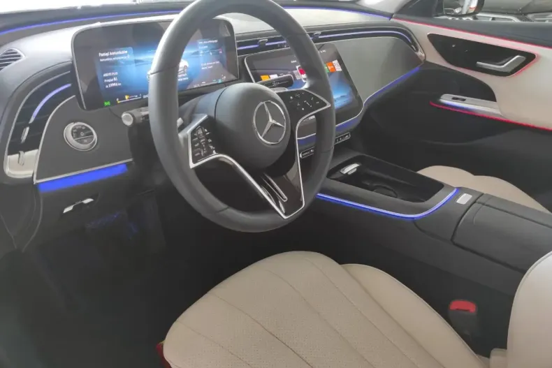 Mercedes-Benz E 200 din 2024 cu 20.000 km - oferta MER108754 - foto 13