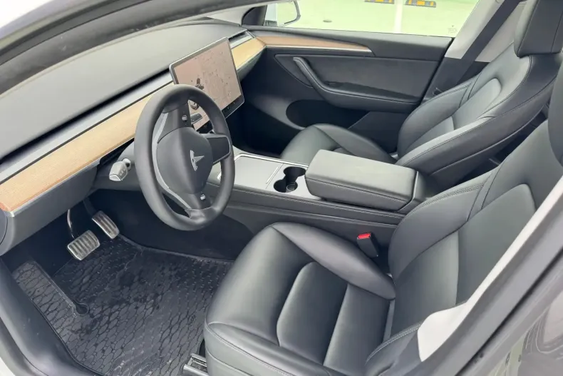 Tesla Model Y din 2022 cu 41.596 km - oferta TES108756 - foto 11