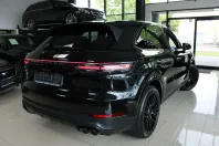 Porsche Cayenne din 2023 cu 41.730 km - oferta POR108757 - foto 5