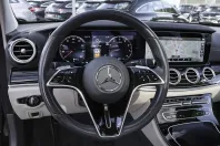 Mercedes-Benz E 300 din 2022 cu 60.649 km - oferta MER108759 - foto 18
